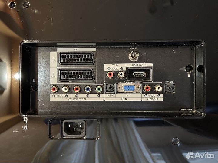 Телевизор 40