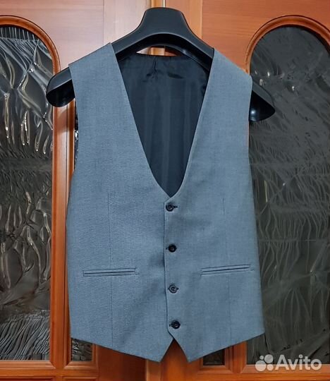 Пиджак + жилет + рубашка для мальчика р. 170