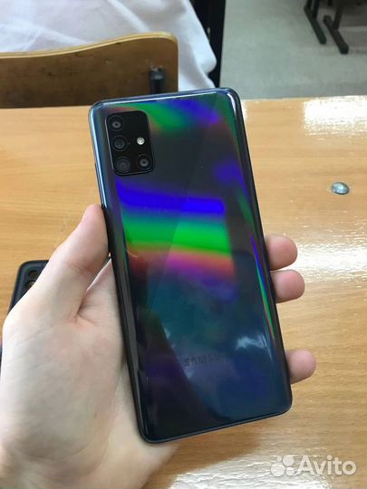 Samsung Galaxy A51, 4/64 ГБ
