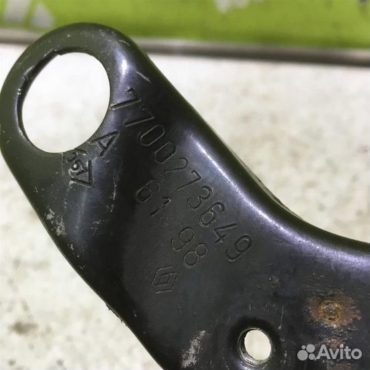 Кронштейн двигателя Рено Меган