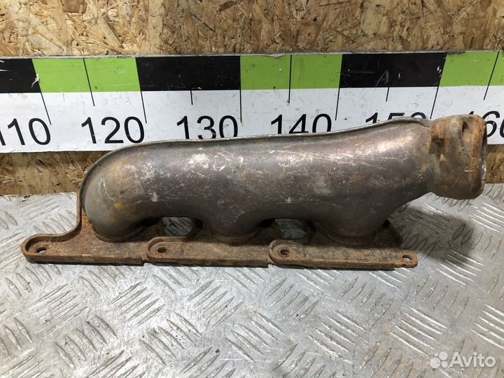 Коллектор выпускной левый S350 221