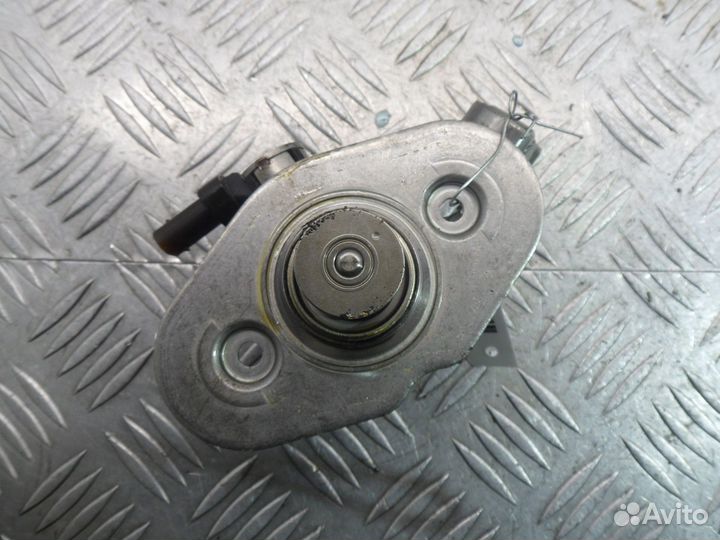 Насос топливный (тнвд) BMW 5-Series/M5