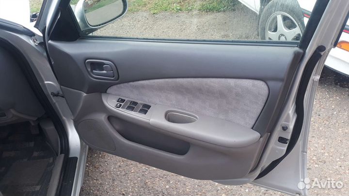 Блок стеклоподъемников nissan sunny b15