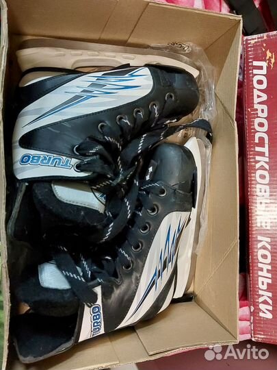 Коньки хоккейные детские