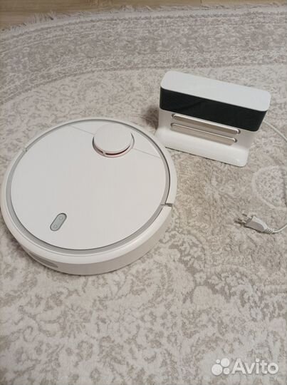 Робот пылесос Xiaomi Mi Robot Vacuum Cleaner