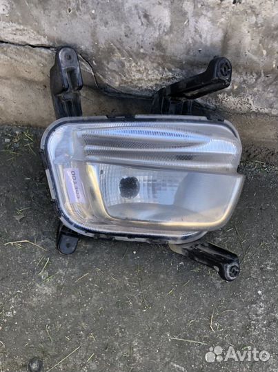 Противотуманная фара правая Киа Рио 3 Рестайлинг