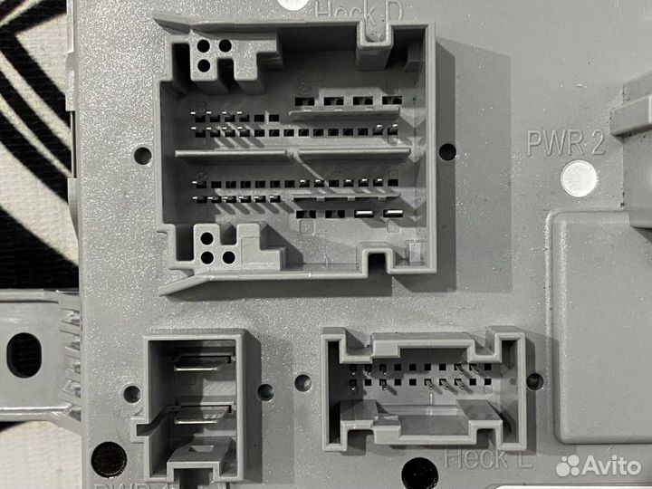 Блок предохранителей Mercedes-Benz C-Класс