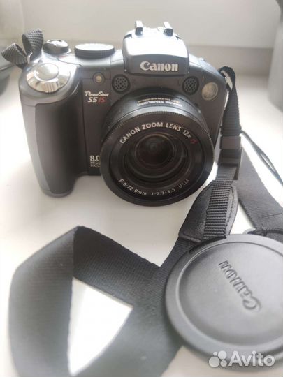 Компактный фотоаппарат canon power shot s5 is