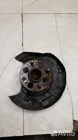 Ступица задняя левая Kia Rio