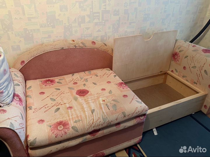 Детский диван бу