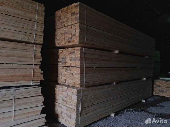 Создавайте свой уникальный стиль с досками из сосн