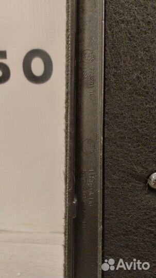 Обшивка багажника задняя левая Bmw X5 E53 SVA