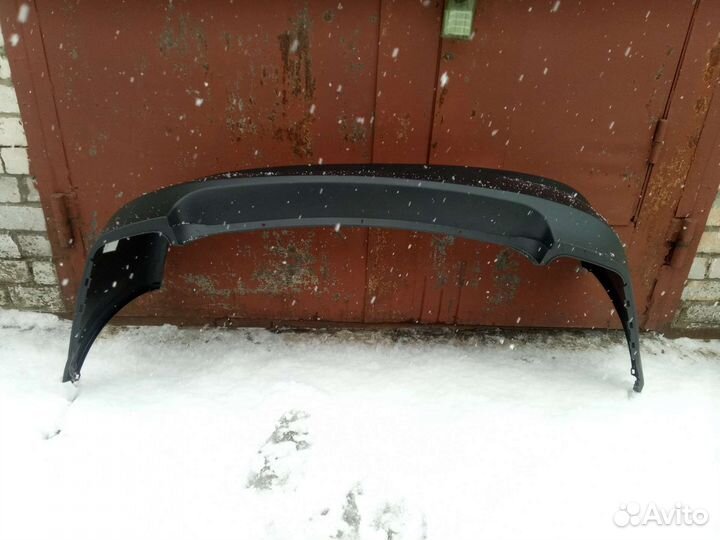 Продаю новый задний бампер Reno Logan