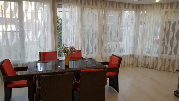 Квартира-студия, 40 м², 1/2 эт.