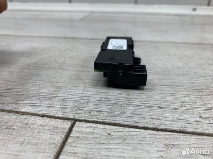 Датчик угла поворота руля Volkswagen Passat