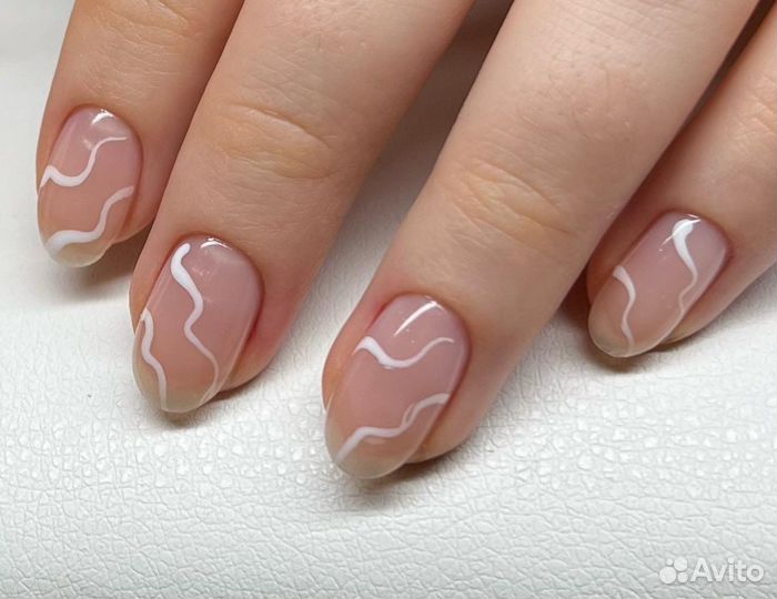 Мастер маникюра