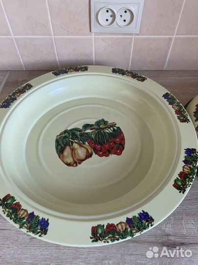 Поднос с крышкой