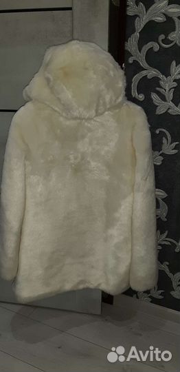 Шуба белая искусственная свадебная