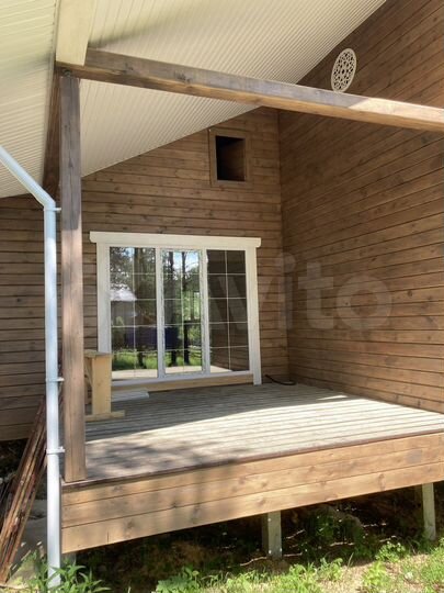 Дом 105 м² на участке 8 сот.