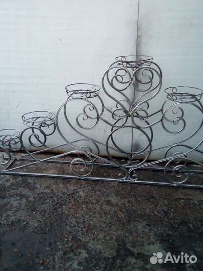 Подставка для цветов 