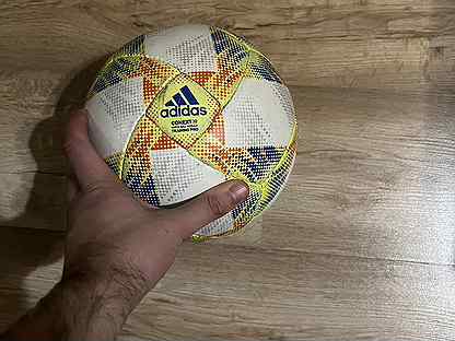 Мяч адидас 4 размер