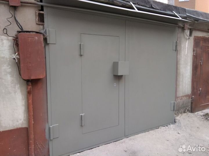 Ворота гаражные металлические