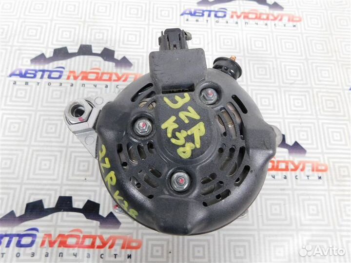 Б/У Генератор Toyota Isis ZGM11G,ZGM11W, Noah