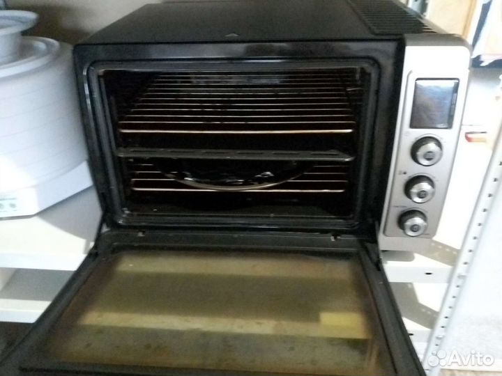Электрическая печь духовка
