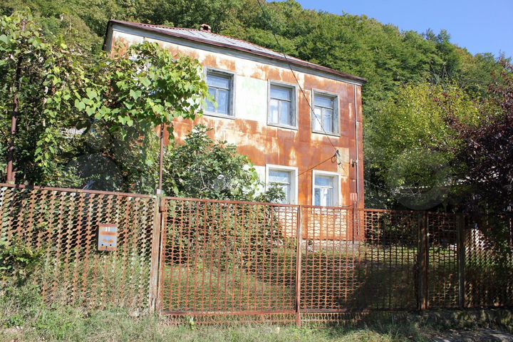 Дом 131,6 м² на участке 6 сот.