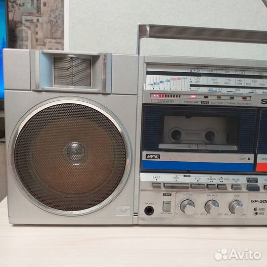 Sharp GF 500 с фонотекой