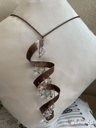 Медное украшение