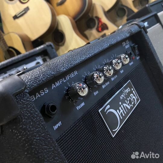 Комбоусилитель для бас-гитары 15 ватт (Новый)