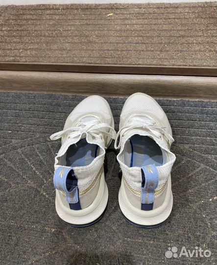 Кроссовки Reebok женские 36