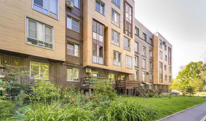 2-к. квартира, 66,3 м², 1/5 эт.