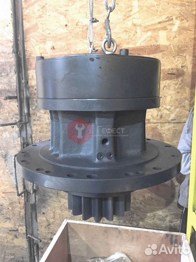 Редуктор поворота Hitachi ZX470H-3