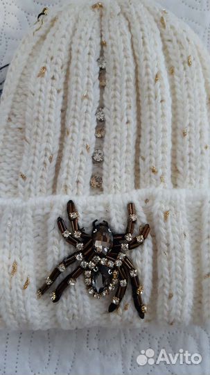 Шапка женская вязаная