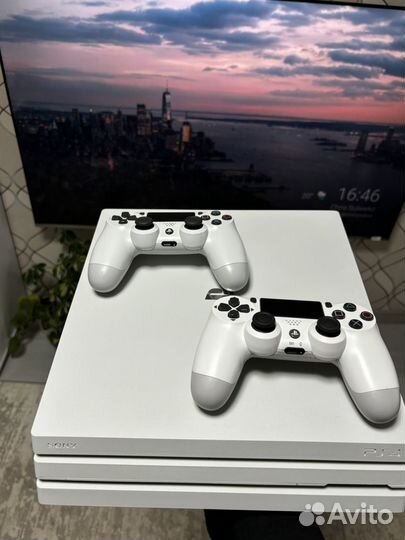 Sony PS4 pro 1tb