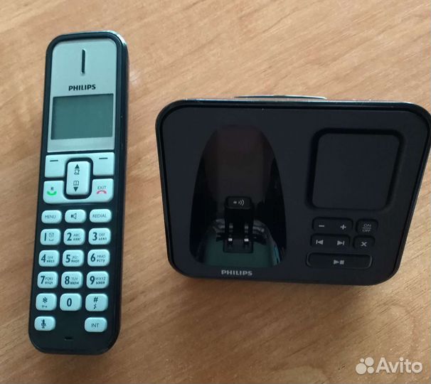 Телефон беспроводной на базе