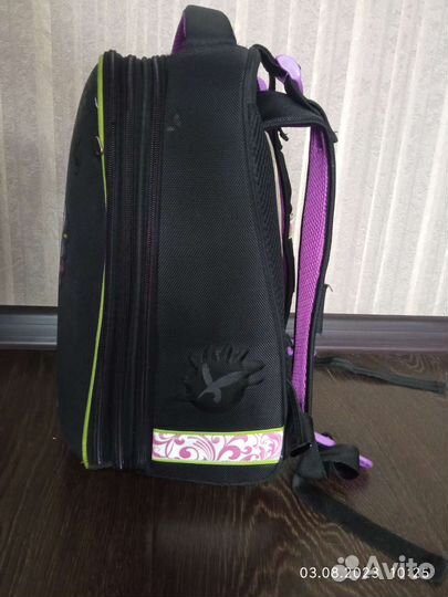 Рюкзак школьный Hummingbird