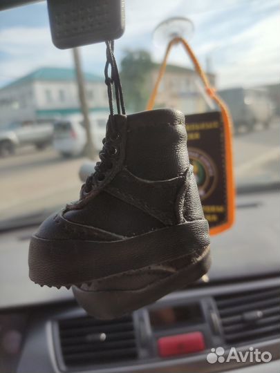 Подвеска в машину