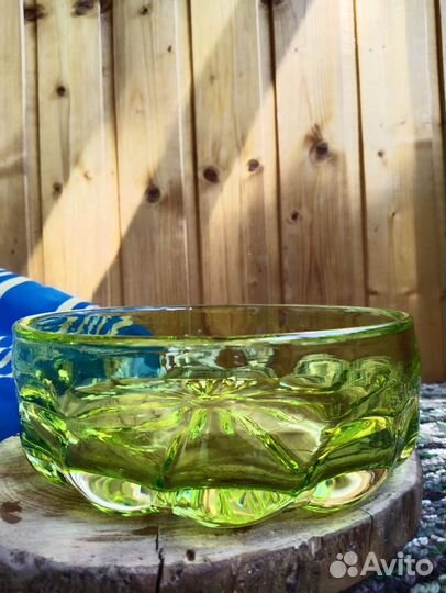 Ваза для фруктов цветное стекло СССР