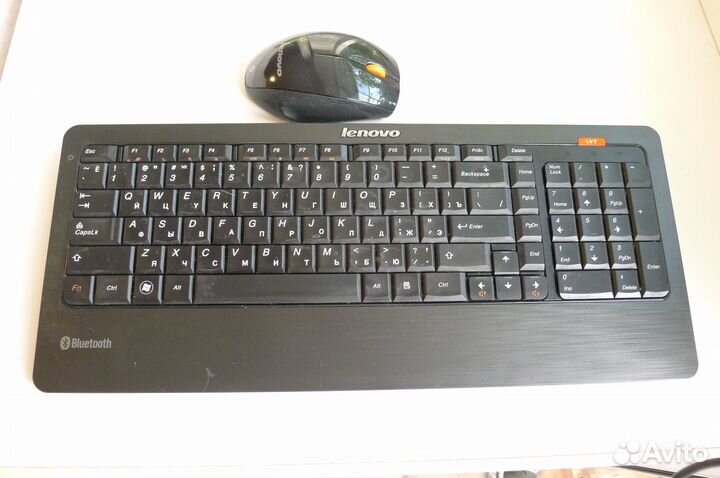 Клавиатура Lenovo LXH-JME8002B Bluetooth безпровод