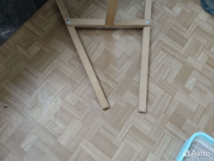 Станок для вышивания напольный