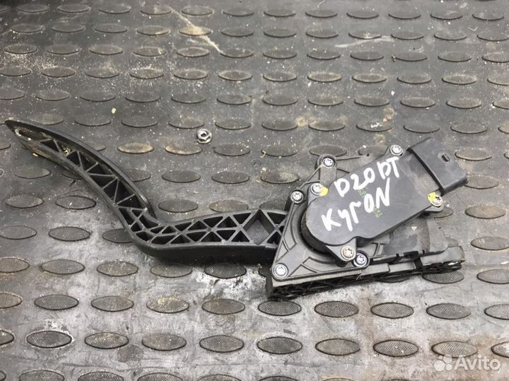 Педаль акселератора SsangYong Actyon / Kyron