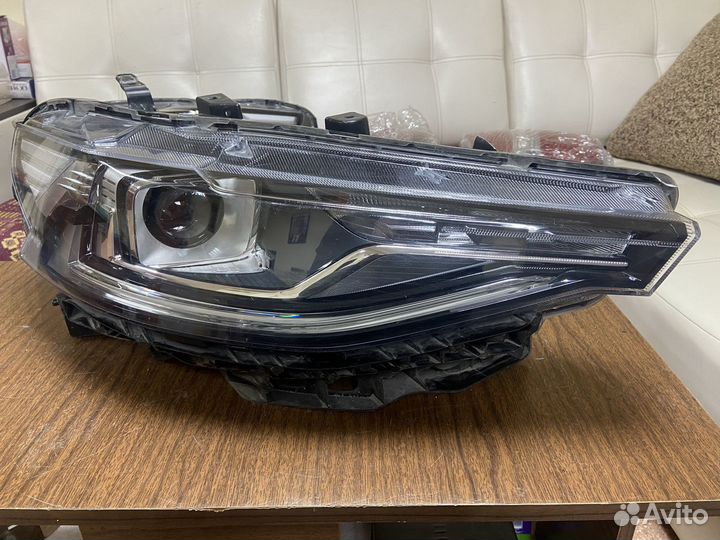 Фара правая в сборе Haval F7