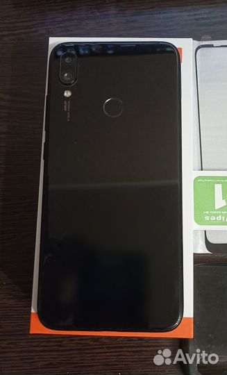 Xiaomi redmi note 7 + стекло и 5 чехлов