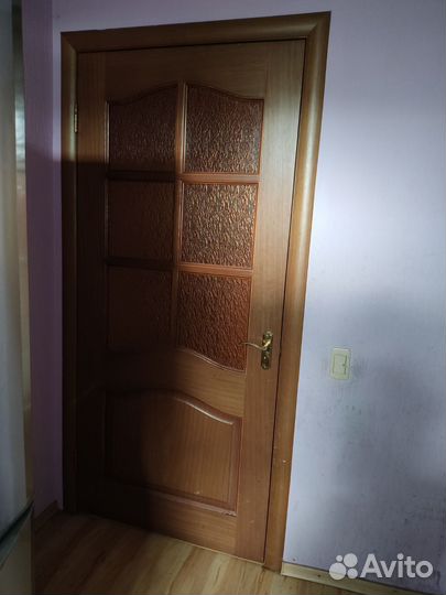 Двери межкомнатные с коробкой деревянные