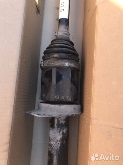 Шрус передний правый Фольксваген каравелла Т5 DSG