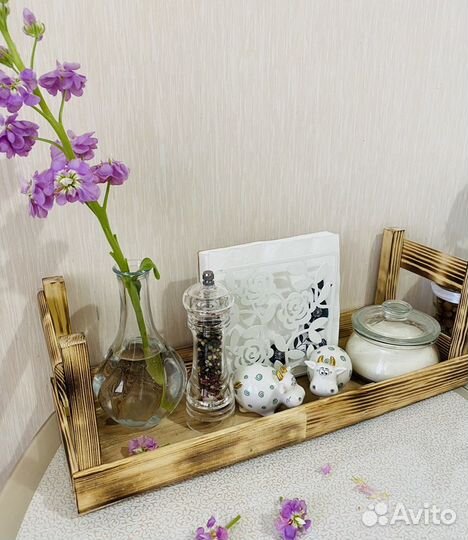 Посуда. Поднос из дерева