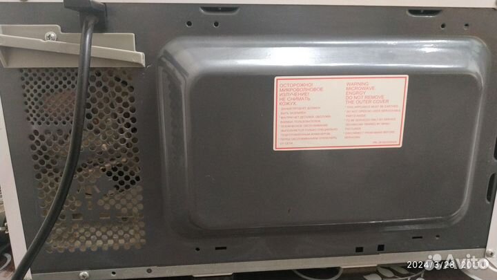 Микроволновая печь Panasonic NN-ST250W